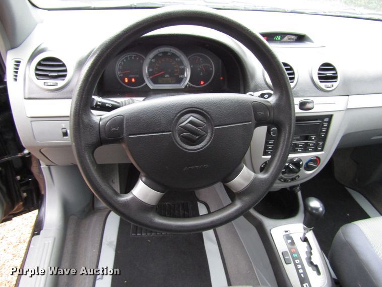 image for item DG6660 2006 Suzuki Reno