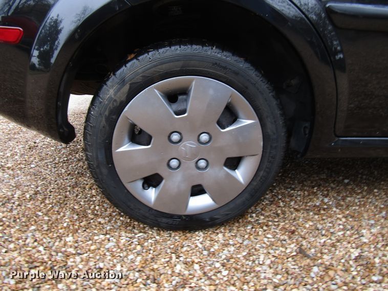 image for item DG6660 2006 Suzuki Reno