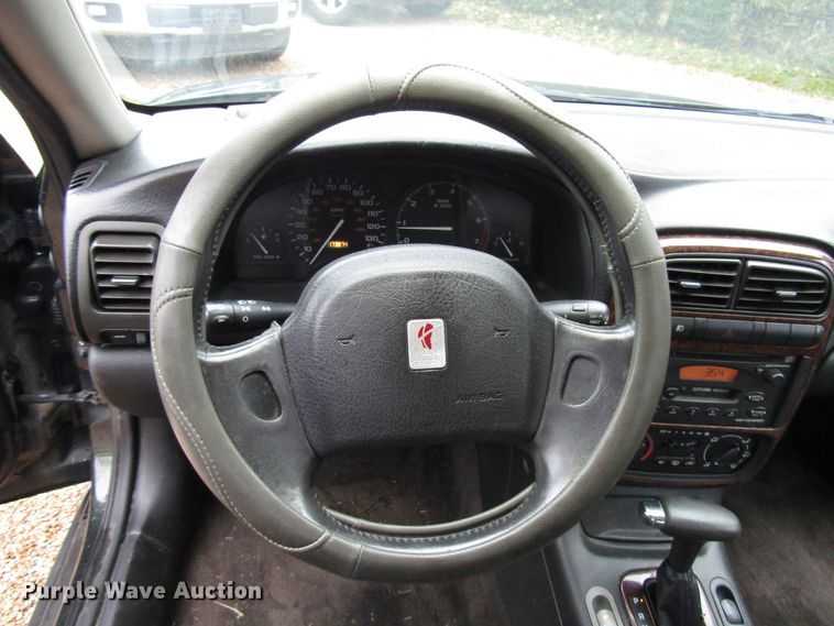 image for item DG6661 2000 Saturn LS