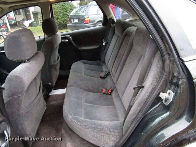 image for item DG6661 2000 Saturn LS