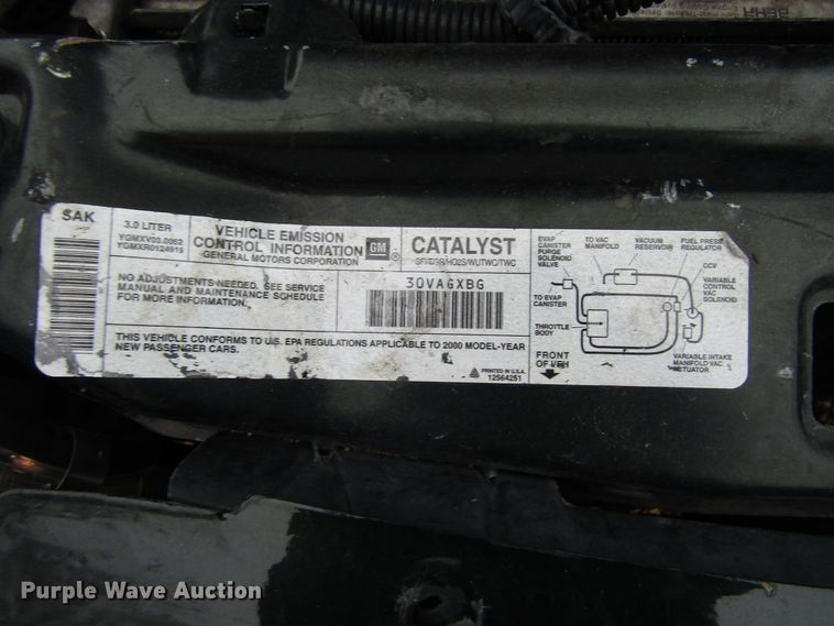 image for item DG6661 2000 Saturn LS