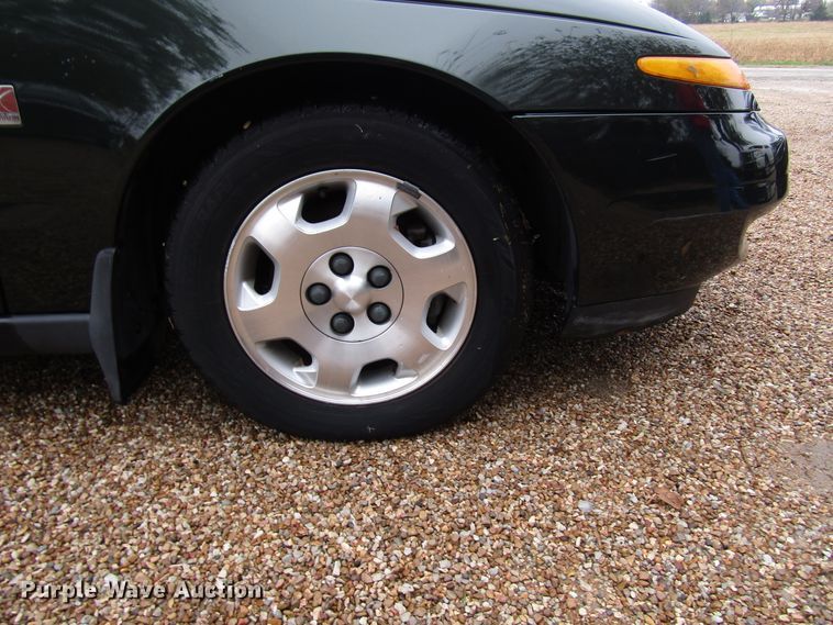 image for item DG6661 2000 Saturn LS