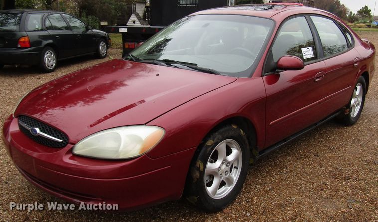 image for item DG6662 2002 Ford Taurus