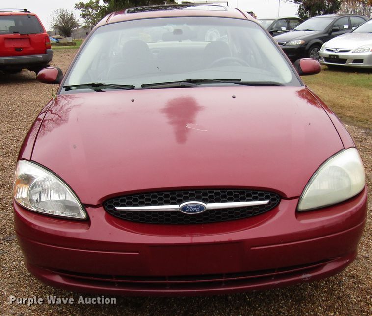 image for item DG6662 2002 Ford Taurus