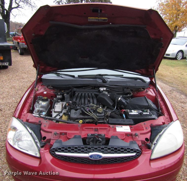 image for item DG6662 2002 Ford Taurus