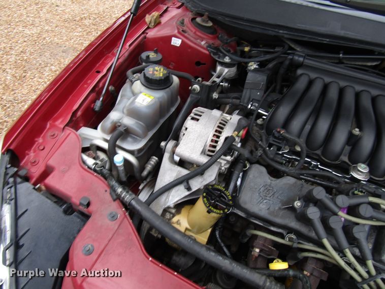 image for item DG6662 2002 Ford Taurus