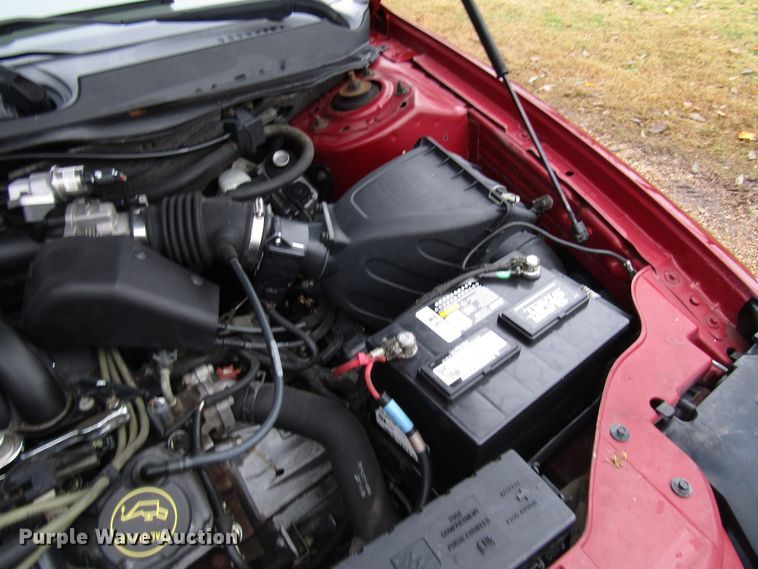 image for item DG6662 2002 Ford Taurus