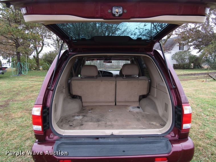 image for item DG6669 2002 Nissan Pathfinder SUV