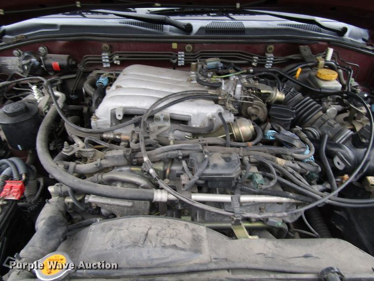 image for item DG6669 2002 Nissan Pathfinder SUV