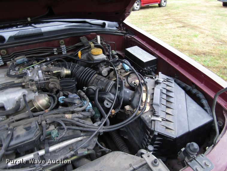 image for item DG6669 2002 Nissan Pathfinder SUV