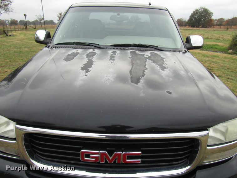 image for item DG6670 2001 GMC Sierra 1500 Ext. Cab pickup truck