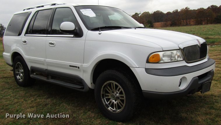 image for item DG6671 1998 Lincoln Navigator SUV