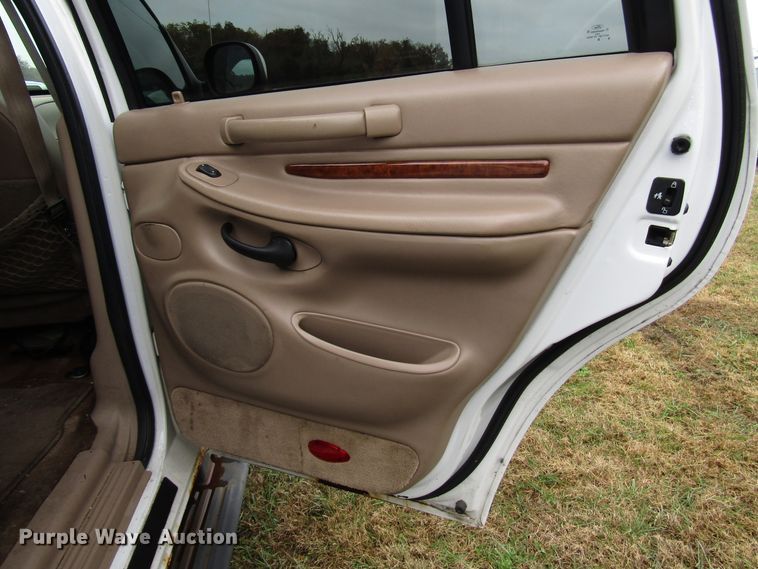 image for item DG6671 1998 Lincoln Navigator SUV