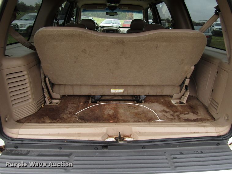 image for item DG6671 1998 Lincoln Navigator SUV