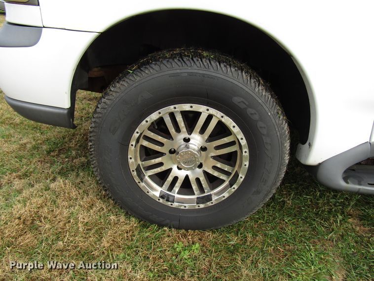 image for item DG6671 1998 Lincoln Navigator SUV