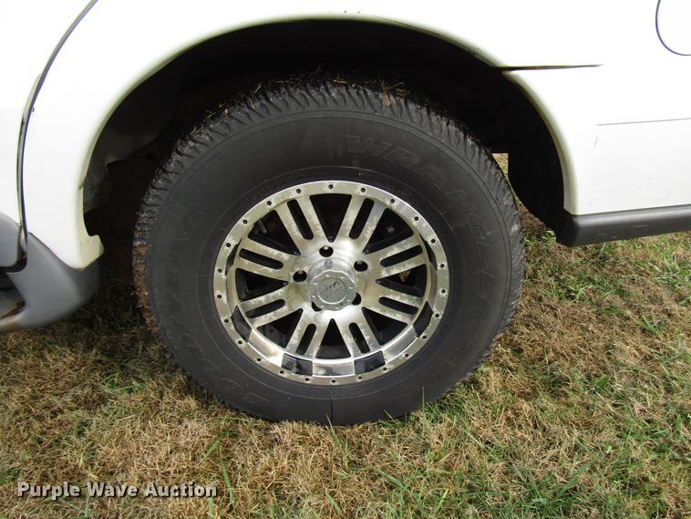 image for item DG6671 1998 Lincoln Navigator SUV