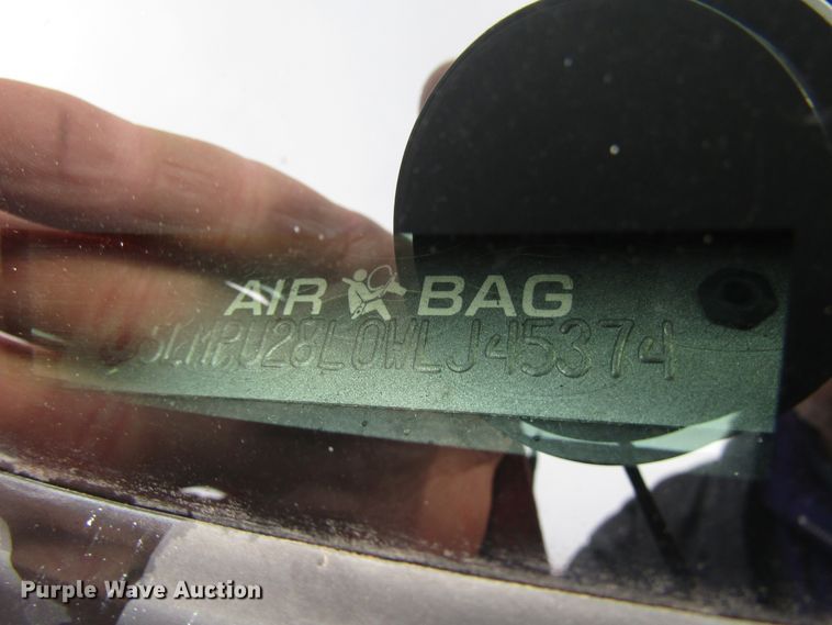 image for item DG6671 1998 Lincoln Navigator SUV