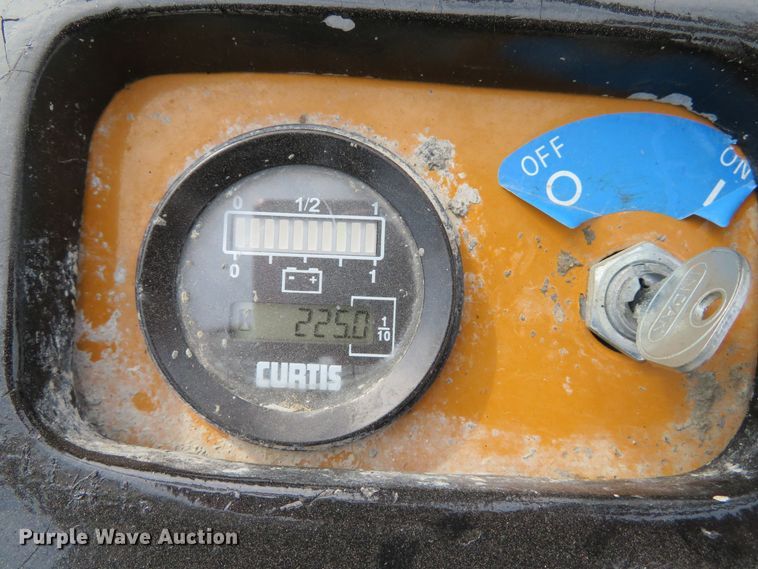 image for item DH1635 Big Joe PDS-25-157-TRI forklift