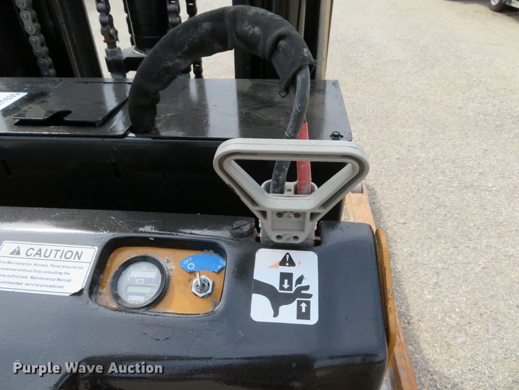 image for item DH1635 Big Joe PDS-25-157-TRI forklift