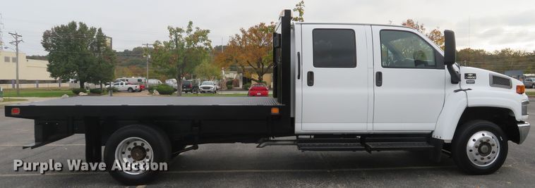 image for item DH1651 2006 Chevrolet C4500 flatbed truck