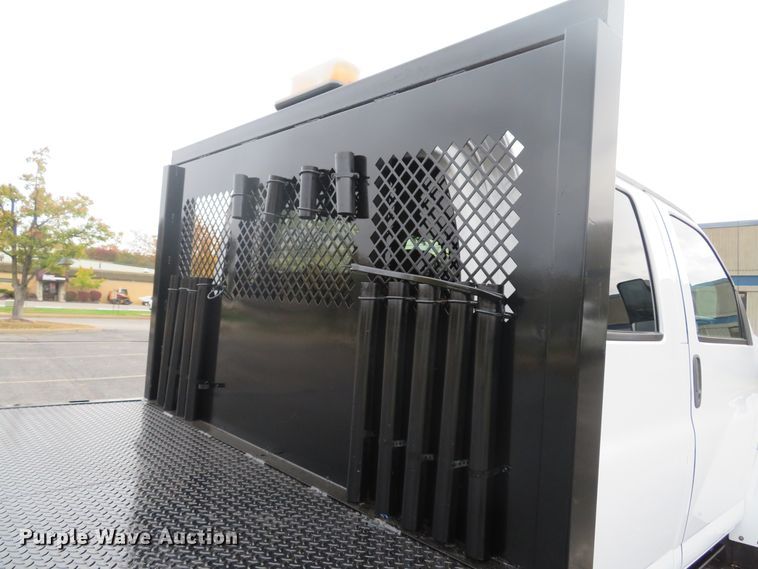 image for item DH1651 2006 Chevrolet C4500 flatbed truck
