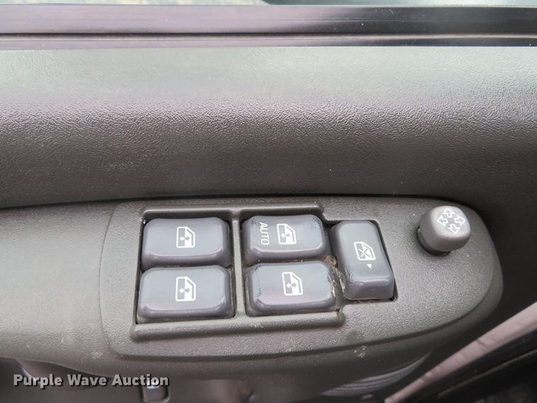 image for item DH1651 2006 Chevrolet C4500 flatbed truck