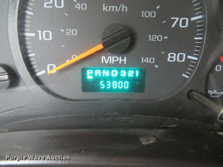 image for item DH1651 2006 Chevrolet C4500 flatbed truck