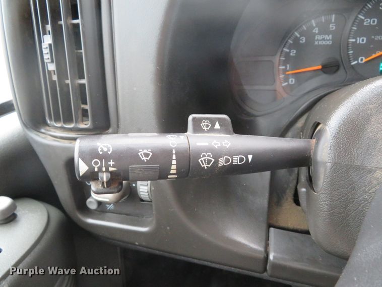 image for item DH1651 2006 Chevrolet C4500 flatbed truck