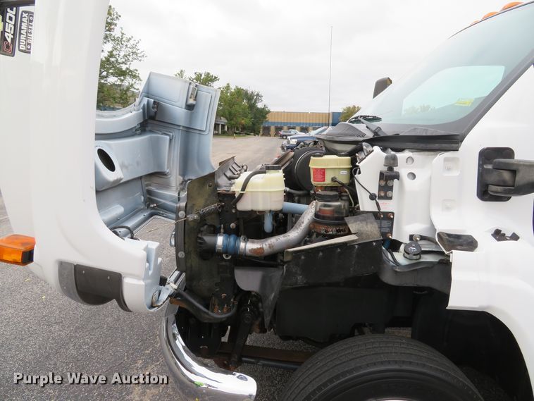 image for item DH1651 2006 Chevrolet C4500 flatbed truck