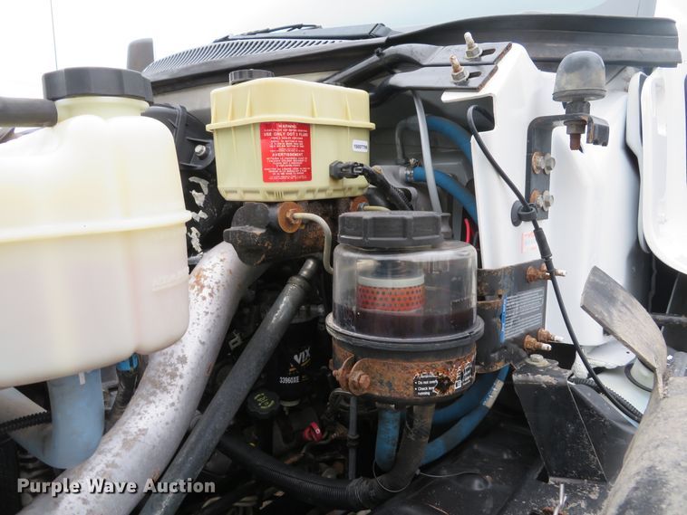 image for item DH1651 2006 Chevrolet C4500 flatbed truck