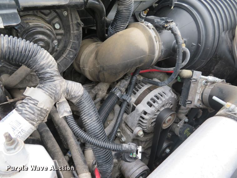 image for item DH1651 2006 Chevrolet C4500 flatbed truck