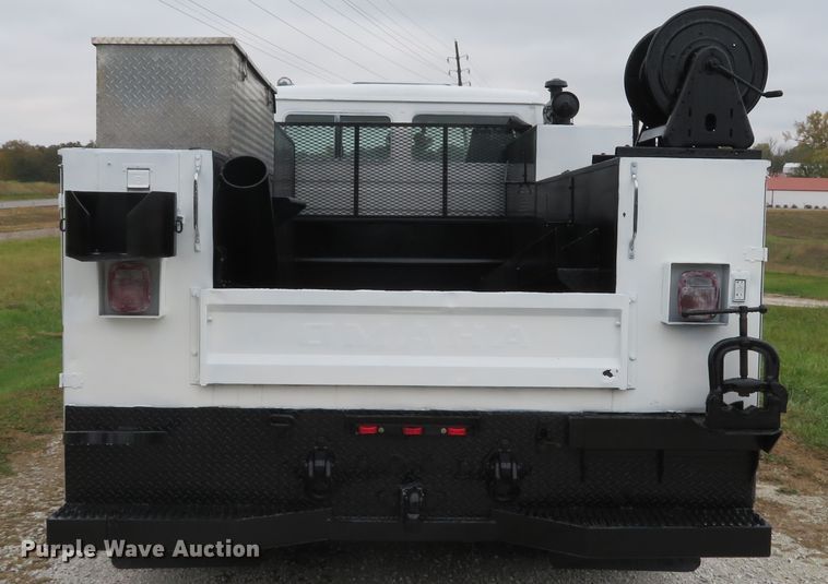 image for item DH1652 2002 Freightliner FL70 service truck