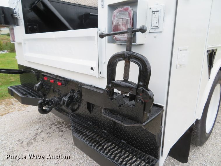 image for item DH1652 2002 Freightliner FL70 service truck