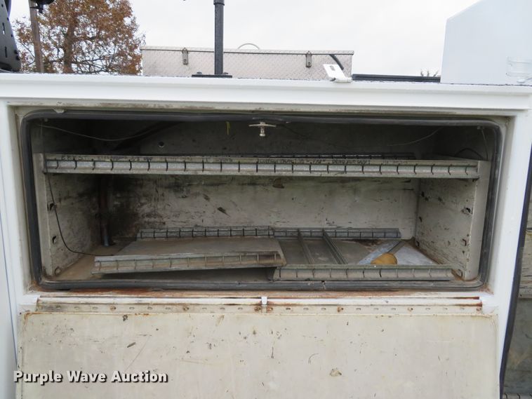 image for item DH1652 2002 Freightliner FL70 service truck