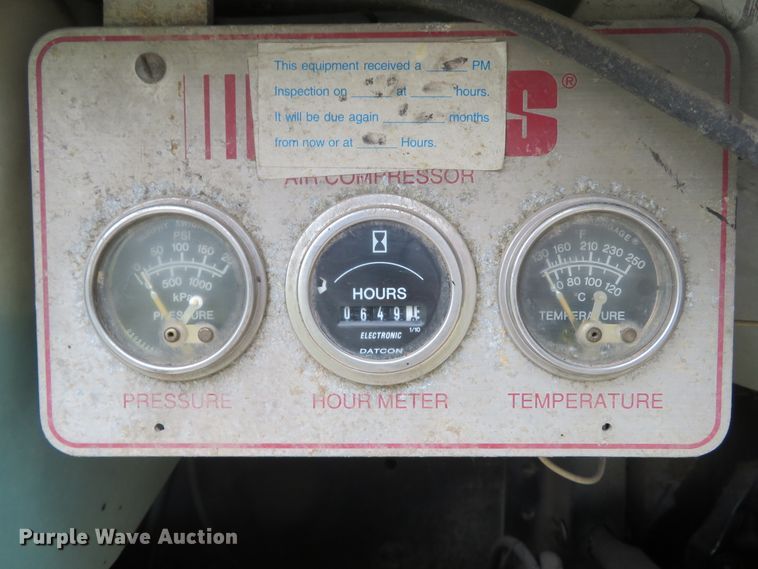 image for item DH1652 2002 Freightliner FL70 service truck