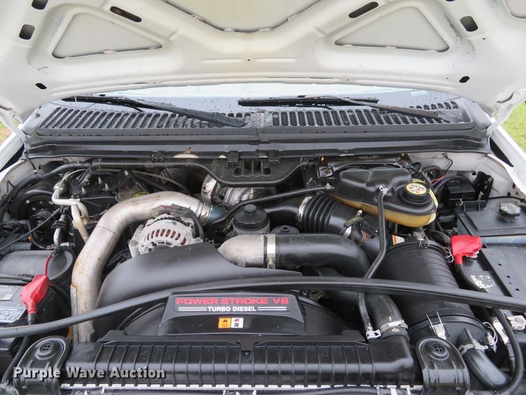 image for item DH1653 2004 Ford F250 Super Duty XL pickup truck