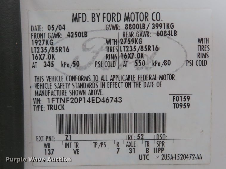 image for item DH1653 2004 Ford F250 Super Duty XL pickup truck