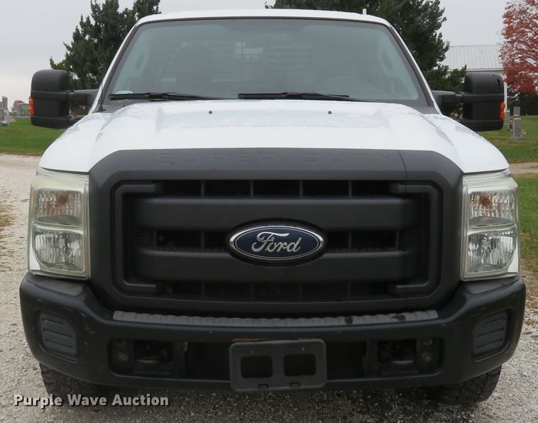 image for item DH1654 2013 Ford F250 Super Duty XL SuperCab pickup truck