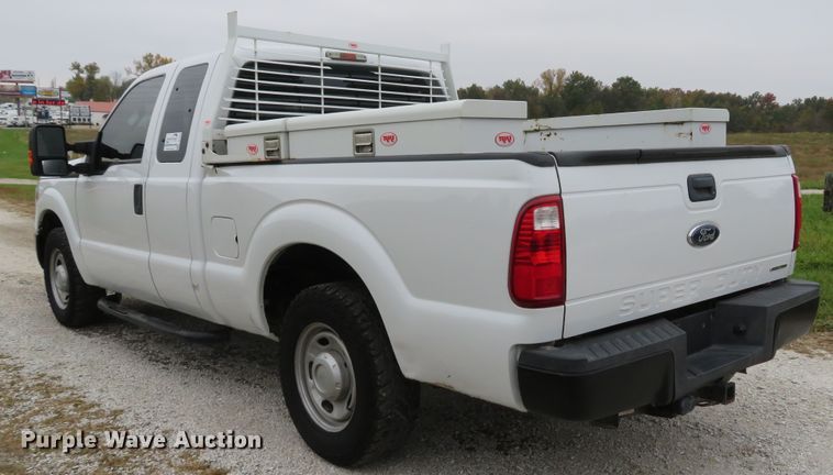 image for item DH1654 2013 Ford F250 Super Duty XL SuperCab pickup truck