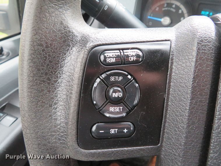 image for item DH1654 2013 Ford F250 Super Duty XL SuperCab pickup truck