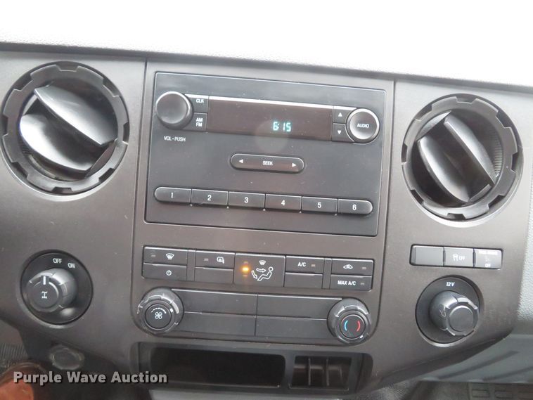 image for item DH1654 2013 Ford F250 Super Duty XL SuperCab pickup truck