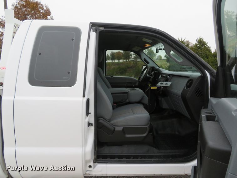 image for item DH1654 2013 Ford F250 Super Duty XL SuperCab pickup truck