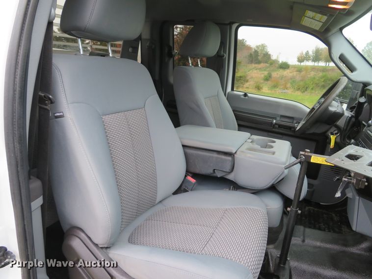 image for item DH1654 2013 Ford F250 Super Duty XL SuperCab pickup truck