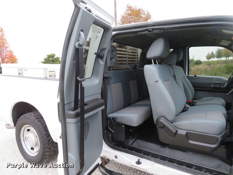 image for item DH1654 2013 Ford F250 Super Duty XL SuperCab pickup truck
