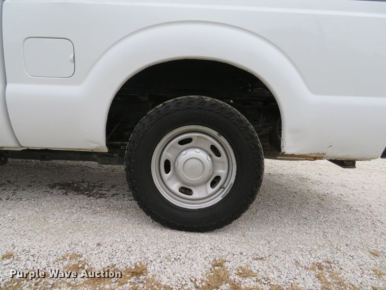 image for item DH1654 2013 Ford F250 Super Duty XL SuperCab pickup truck