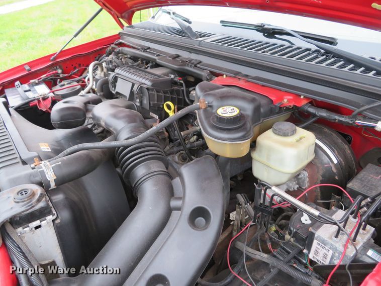 image for item DH1656 2006 Ford F350 Super Duty XL pickup truck