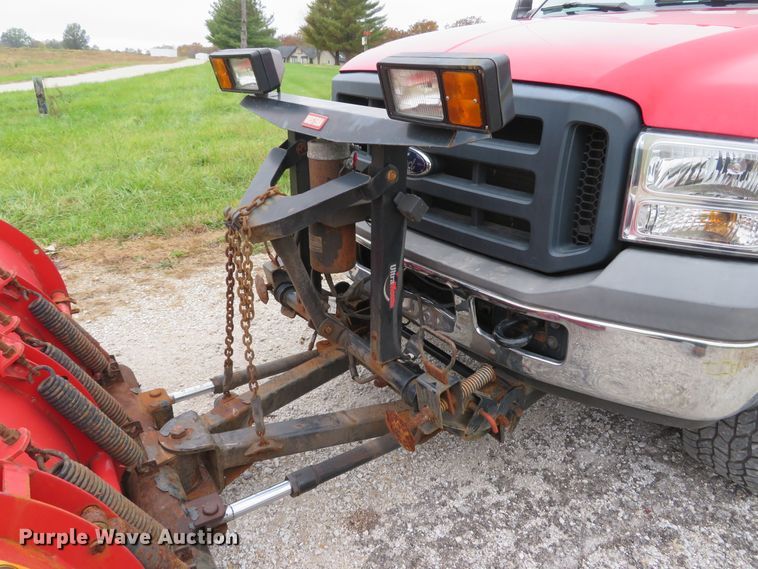 image for item DH1656 2006 Ford F350 Super Duty XL pickup truck