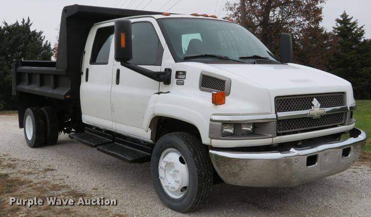 image for item DH1658 2005 Chevrolet C4500 Crew Cab dump truck