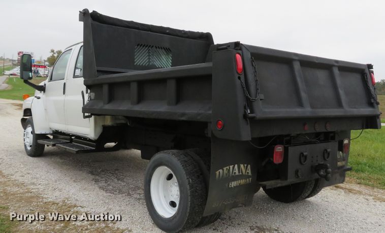 image for item DH1658 2005 Chevrolet C4500 Crew Cab dump truck
