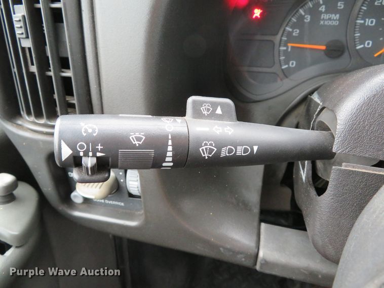 image for item DH1658 2005 Chevrolet C4500 Crew Cab dump truck